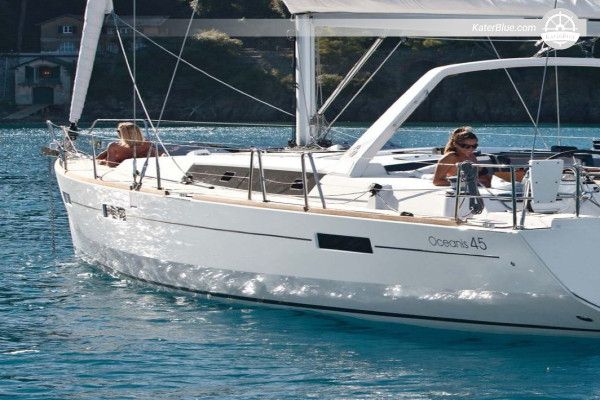 Itinerário de navegação de 7 dias saindo de Lefkada – Palairos, Astakos, Frikes, Porto Katsiki e Nidri a bordo do Beneteau Oceanis 45