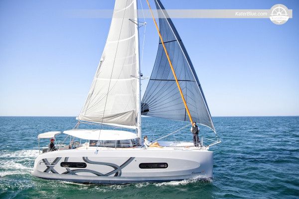 Krstarenje Balearskim otocima – od Barcelone do Ibize katamaranom Excess 11
