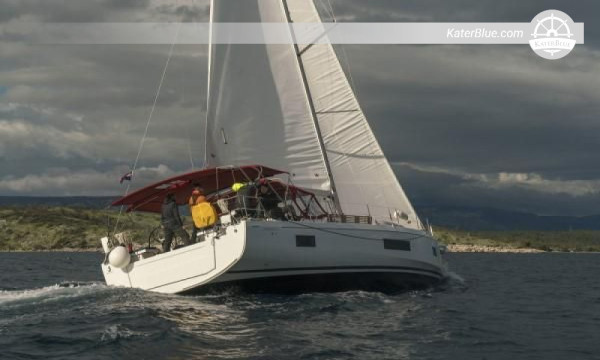 2019 Beneteau Oceanis 51.1 – 5 kabina + kabina za posadu, generator, solarni paneli, smješten u Hrvatskoj