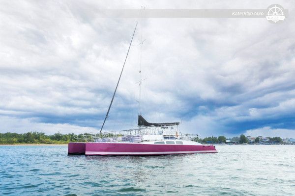 60ft Katamaran ile Jimbaran'dan Lembongan Adası'na Kaptanlı Günlük Gezi