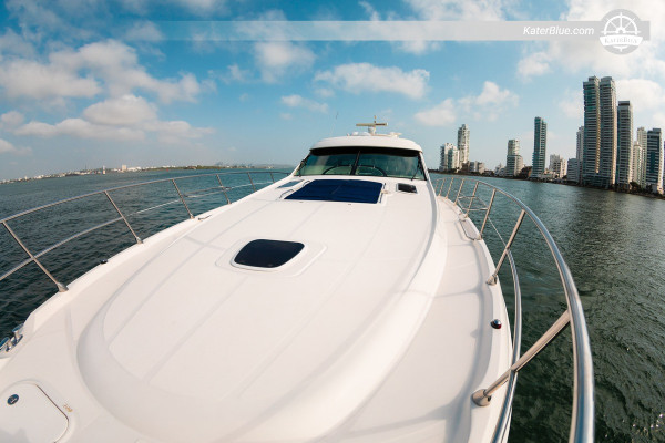 Cartagena to Punta Iguana Cruise aboard Sea Ray 62