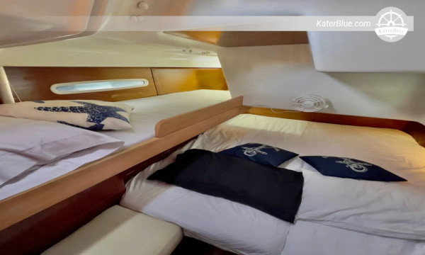 Charter a vela di 8 ore alle Isole del Rosario da Cartagena - Isla Grande, Gente de Mar e Isla del Encanto a bordo del Beneteau First 47