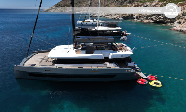 Moon 60, 2022 for Sale - 18.3m Luxury Yacht, 5+2 Cabins, Lavrion Greece