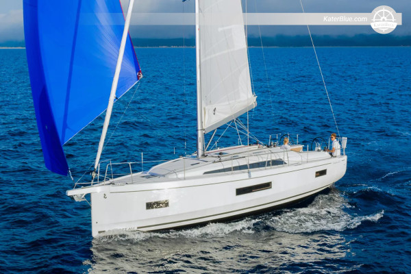 Pelayaran Budaya & Pemandangan Tanpa Awak Kapal Selama 7 Hari dari Volos ke Paleo Trikeri melalui Milina, Skiathos & Glossa dengan Kapal Beneteau Oceanis 41.1