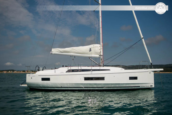 Navegación de 7 días por las Espóradas orientada a la aventura desde Volos vía Playa Lalaria, Alonnisos y Peristera a bordo del Beneteau Oceanis 41.1