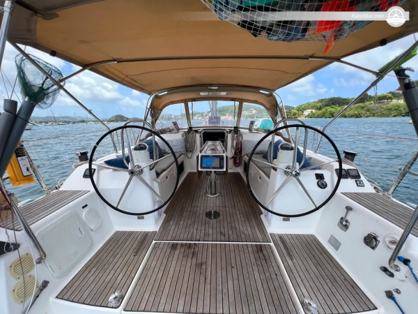 Dufour Grand Large 450, location à la semaine sans équipage à Bequia, Saint-Vincent-et-les-Grenadines