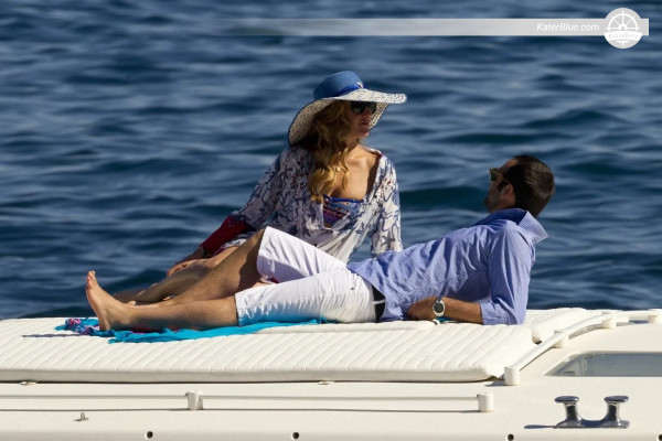 Costa Smeralda & Mortorio Island Escape – Luxus-Tagescharter an Bord der Itama 50 ab Porto Cervo