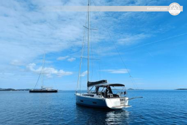 Beneteau Oceanis 41.1, 2018 na sprzedaż – jacht żaglowy o długości 12,43 m, 3 kabiny, Włochy