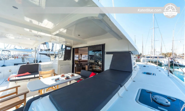 Lagoon 42 Catamaran 2021 for Sale – 12.80m, 4+2 Cabins, Alimos, Greece