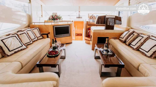 2-timers privat yacht-krydstogt til Palm Jumeirah og Atlantis fra Dubai Harbour