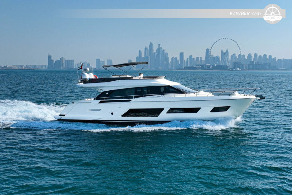 Location de yacht avec skipper privé – De la marina de Dubaï à Palm Jumeirah, Atlantis et Burj Al Arab