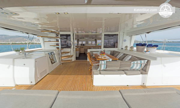 Lagoon 560 (2014) til salg – 17,07m katamaran, 4 kahytter, Alimos Grækenland