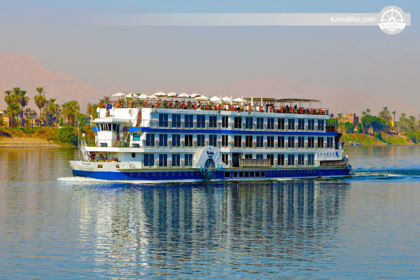 5-dages Nilkrydstogt fra Luxor til Aswan ombord på et luksusskib med 60 kahytter – Karnak, Kongernes Dal, Edfu, Kom Ombo og Philae