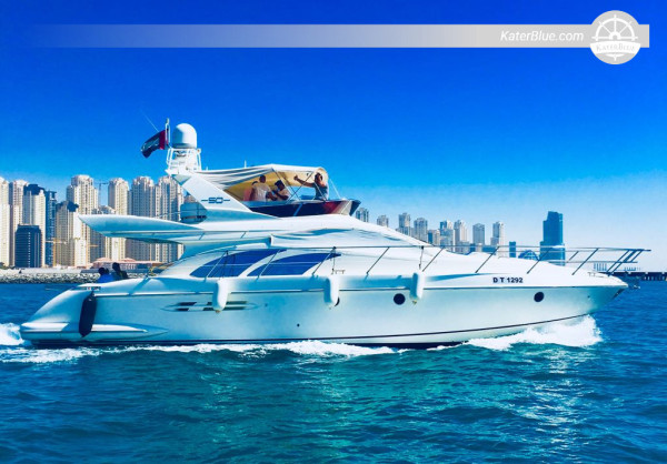 Location de yacht à Dubaï pour une journée : baignade sur une plage secrète, croisière autour de Palm Jumeirah et déjeuner à bord