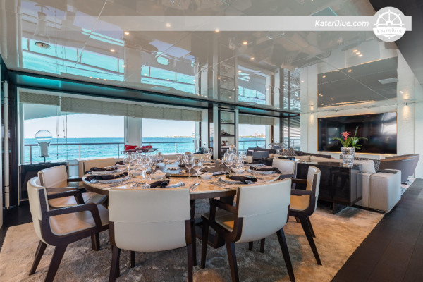 Benetti 45M Custom Built (2016) – 45m Superyacht for Sale in Cancun, Mexico