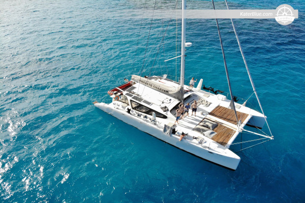7-dages yachtcharter med skipper fra Port Douglas – Fuld sejloplevelse på Great Barrier Reef