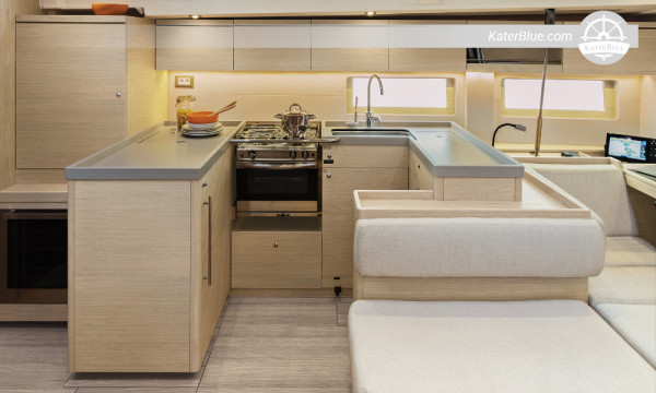 Location de bateau sans équipage de 8 jours de Palerme – Beneteau Oceanis 51.1 à Cefalù, Vulcano, Lipari, Panarea, Salina et Filicudi
