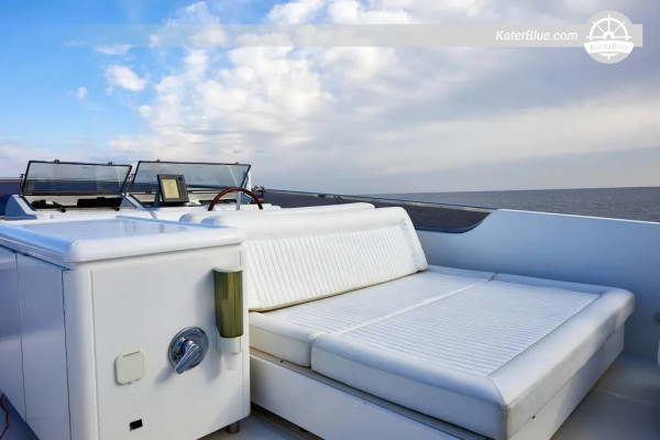 Sanlorenzo SL82 (1999) – 24m motorová jachta, 4 kajuty – Cala Galera, Grosseto – DPH zaplacena
