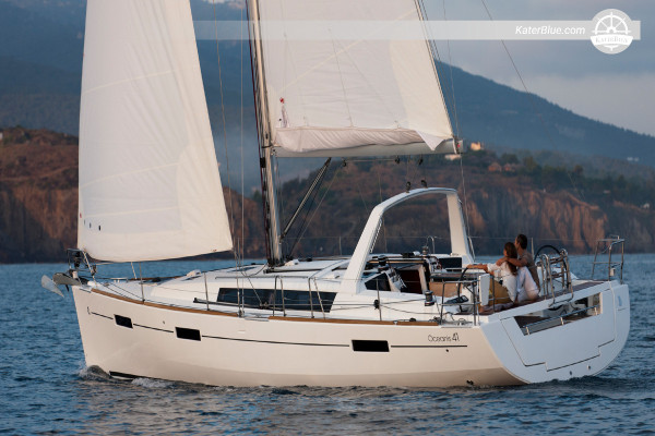 Charte de bateau sans équipage du nord de l'Ionie – De Préveza à Sivota, Kalamos, Kastos, Ithaque, Meganisi, Lefkada et Parga