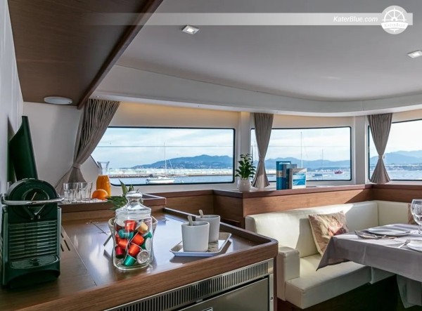 Şarap ve Köyler Bareboat Kiralama - Cíes, Vilagarcía, Cambados, Illa de Arousa ve San Vicente'ye (Albariño Rotası) 7 Günlük Baiona