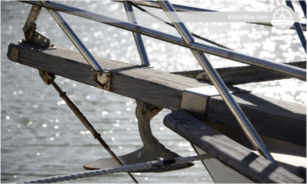 Bénéteau Evasion 32 (1977) for Sale – 9.7m Classic Ketch Motorsailer, 2 Cabins, Fiumicino