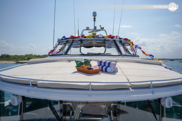 Australischer Yachtcharter mit Vollverpflegung Nusa-Penida Bali