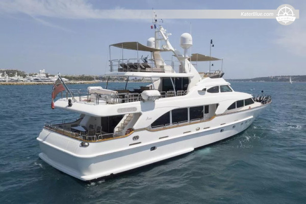 Semana de Luxo do Mar Vermelho do Norte - Al Wajh, Sindalah, Lagoas NEOM e Amaala na Tradição Benetti a 30 m de Jeddah