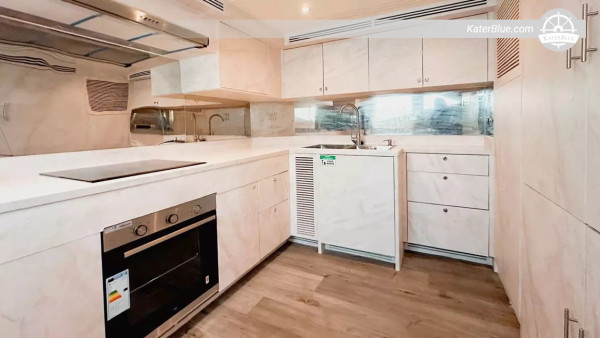 7-dages kultur- og ø-krydstogt i Abu Dhabi på Majesty 110ft Superyacht fra Dubai Marina