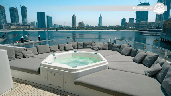 7-dages Abu Dhabi-ferie på Sunseeker 131 Tri-Deck Superyacht fra Dubai Marina