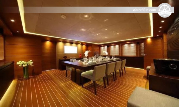 Mondomarine 49m (2011) – 6-kahytters megayacht – Athen, Grækenland