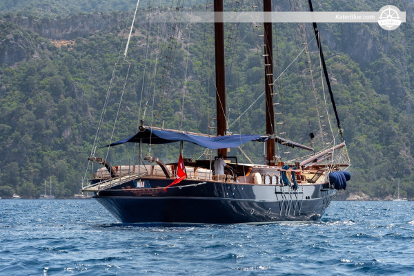 Local Built Custom 30.4m 2020 – 99’ Wood-Epoxy Yacht, 3 Guest Cabins, Fethiye