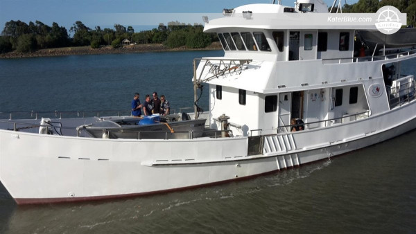 1985 Charter / Fishing Vessel for Sale – 23.5m Steel Passenger & Fishing Boat, 8 Cabins, Gladstone