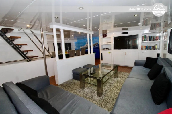 1997 Custom Niigata 144 “SHARKWATER” – 43.89m Explorer Yacht, 5 Cabins, Cancun, Mexico