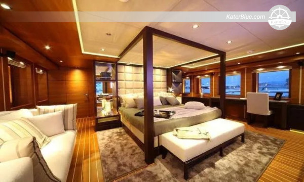 Mondomarine 49m (2011) – 6-kahytters megayacht – Athen, Grækenland