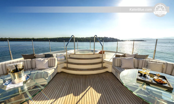 7-dages Abu Dhabi Superyacht-rejse på CRN 150 fods motoryacht fra Dubai Marina