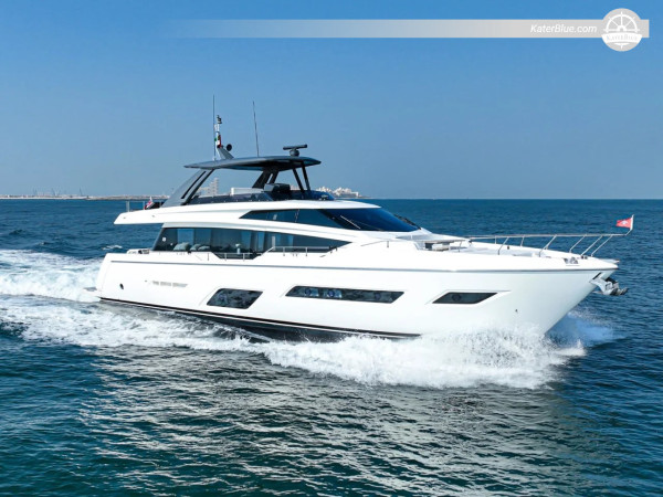 7-дневный круиз по Джумейре и Дубайскому заливу на моторной яхте Ferretti 780 из Дубай Марины.