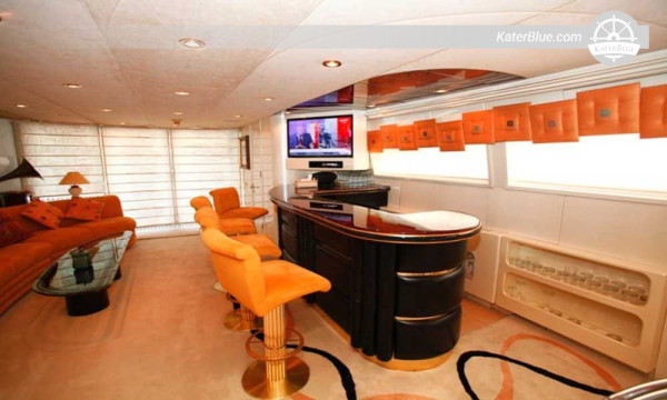 Trident 39m 1998 (2013 Refit) for Sale – 4 Cabins – Beirut, Lebanon