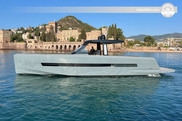 Prestige 460 2019 na prodej v Mandelieu-la-Napoule, Francie – 12,54 m Flybridge Cruiser, 2 kabiny, Volvo IPS