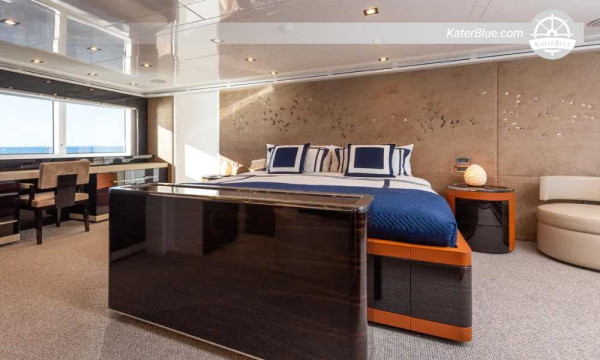 Astondoa GLX 82 Motor Yacht for Sale (2000) – 25m, 4 Cabins, Auckland, New Zealand