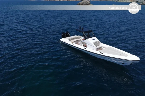 Sunseeker Predator 108 Motor Yacht 2008 – 33m, 4 Cabins, Jacuzzi – Zadar