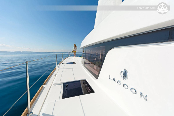 出售2008年Ocean Star 56.1帆船——16.55米，5个客舱，位于希腊雅典