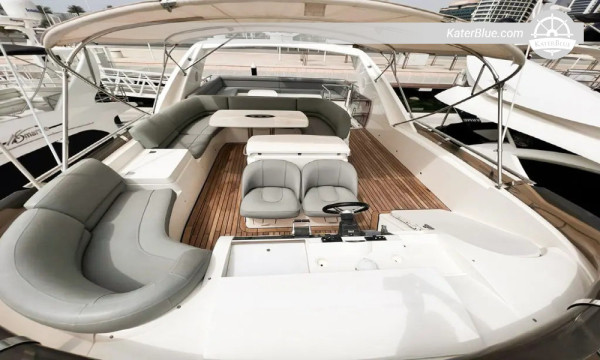 PRINCESS 72 East Coast & Musandam týdenní charter – Dibba, Fujairah, Kalba, Khor Fakkan (7 dní)