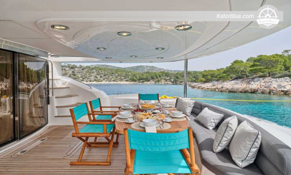 Sunseeker 75 Cyclades højdepunkter eventyr - Athens bemandede charter til Kythnos, Syros, Mykonos, Delos, Paros, Antiparos & Serifos (7N/8D)