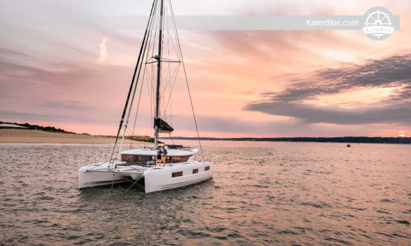 Pronájem katamaránu s kapitánem Paxos Antipaxos z Lefkady (Lagoon 46)