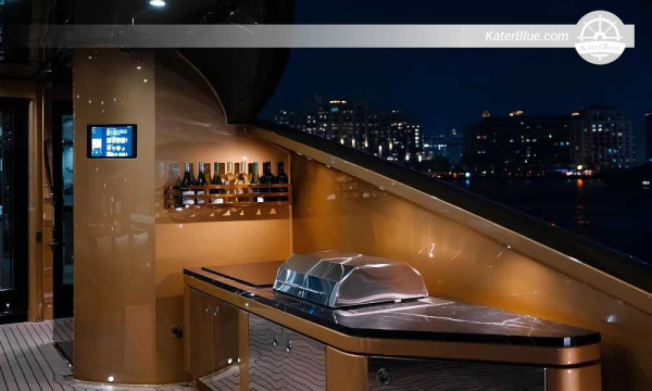 Location de yacht avec équipage AK ROYALTY (7 jours) - Bahreïn vers le Qatar, Doha, la mer intérieure et Zekreet au départ de la marina d'Amwaj