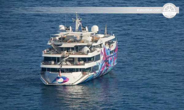 Bahrain to Eastern Saudi Arabia Coast 7-Day Relaxed Luxury Yacht Charter (AUSTAL 69M)