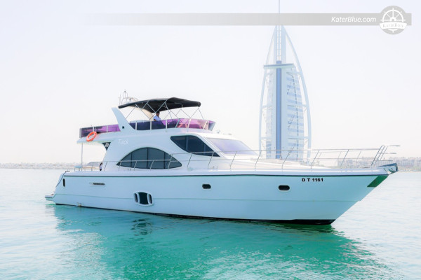 75 ft Mürettebatlı Motor Yat - Dubai Yat Limanı'ndan Jebel Ali, Ghantoot, Yas Körfezi, Saadiyat ve Dalma'ya 7 Günlük Abu Dabi ve Batı Adaları Gezisi