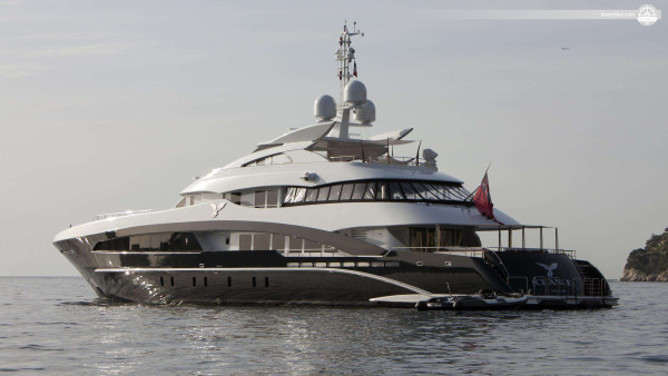 Northbound Red Sea Discovery – HEESEN 5000 Super Luxury Yacht Charter from Jeddah Marina