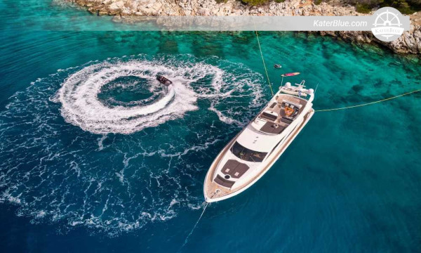 Sunseeker 75 oldtidsvidundere og ø-charme – Athen charter med besætning via Aegina, Epidaurus, Hydra, Spetses, Nafplio og Poros (7N/8D)