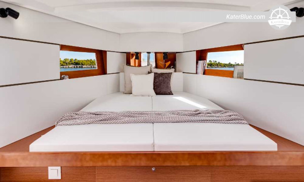 Noleggio senza equipaggio del Beneteau Oceanis 38 dal porto turistico di Lefkada – Isole Ionie via Cefalonia e Itaca